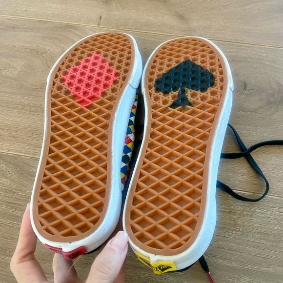 Vans old skool playing cards skate shoes, size M 5/W 6.5 - Picture 4 of 9